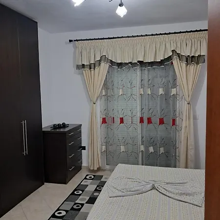 Appartement Keesi 3 Durrës