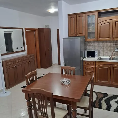 Appartement Keesi 3 *